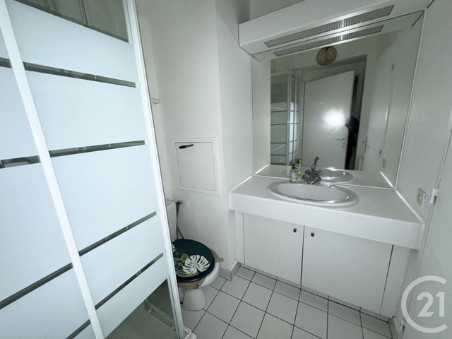 Appartement Studio &agrave; louer - 1 pi&egrave;ce - 20,79 m2 - Issy Les Moulineaux - 92 - ILE-DE-FRANCE