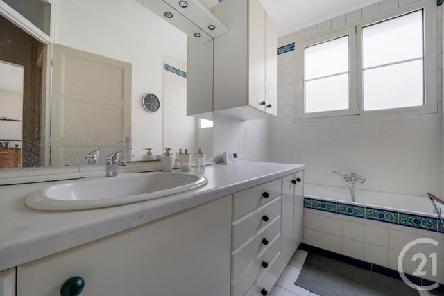 Appartement F5 &agrave; vendre - 5 pi&egrave;ces - 107,69 m2 - Issy Les Moulineaux - 92 - ILE-DE-FRANCE