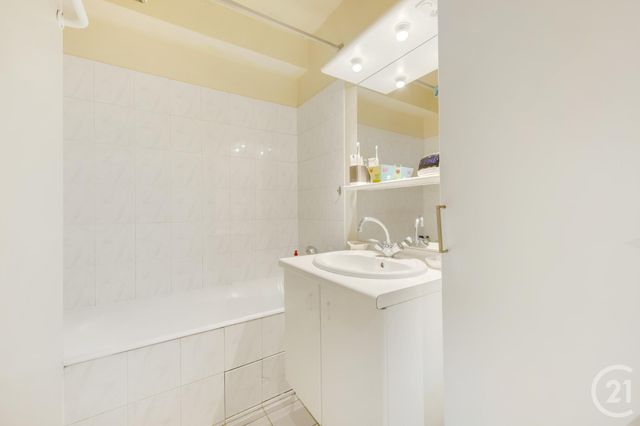 Appartement F3 &agrave; vendre - 3 pi&egrave;ces - 61,16 m2 - Issy Les Moulineaux - 92 - ILE-DE-FRANCE