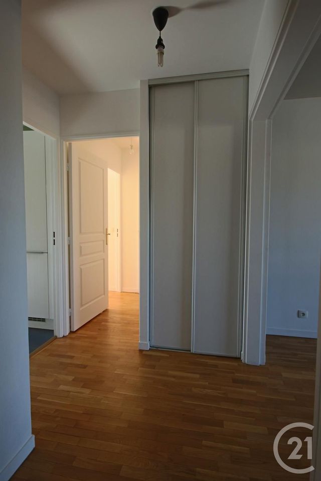 Appartement F3 &agrave; louer - 3 pi&egrave;ces - 69,04 m2 - Issy Les Moulineaux - 92 - ILE-DE-FRANCE
