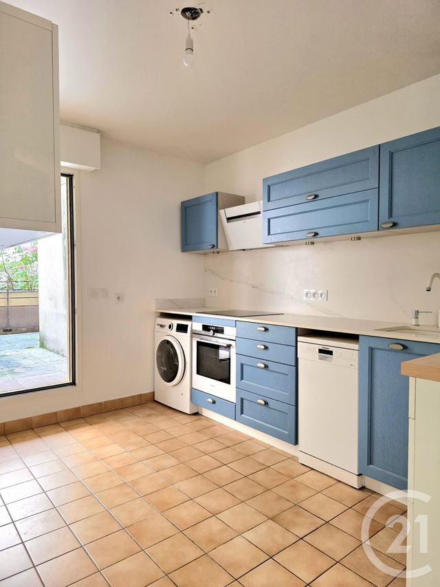 Appartement F3 &agrave; louer - 3 pi&egrave;ces - 75,68 m2 - Issy Les Moulineaux - 92 - ILE-DE-FRANCE