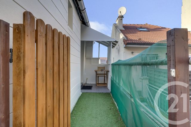 Appartement F1 &agrave; louer - 1 pi&egrave;ce - 24,87 m2 - Issy Les Moulineaux - 92 - ILE-DE-FRANCE