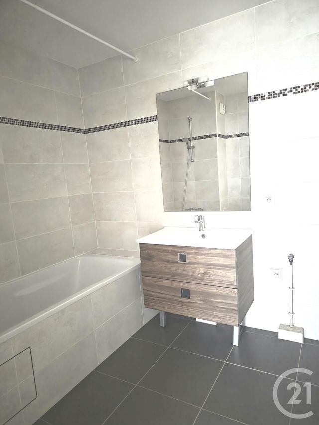 Appartement F3 &agrave; louer - 3 pi&egrave;ces - 58,79 m2 - Meudon - 92 - ILE-DE-FRANCE