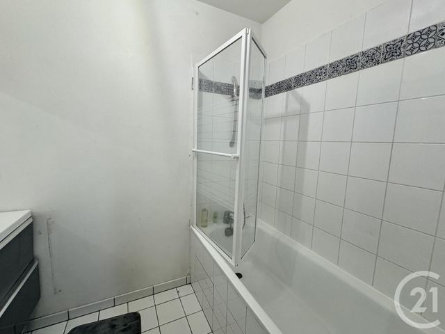 Appartement F1 &agrave; louer - 1 pi&egrave;ce - 33,12 m2 - Issy Les Moulineaux - 92 - ILE-DE-FRANCE