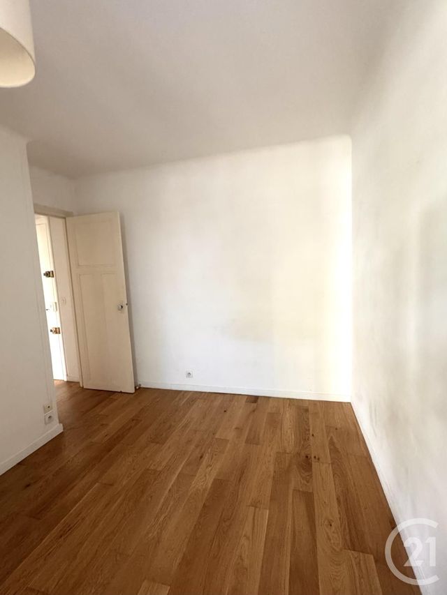 Appartement Studio &agrave; vendre - 1 pi&egrave;ce - 23,18 m2 - Issy Les Moulineaux - 92 - ILE-DE-FRANCE