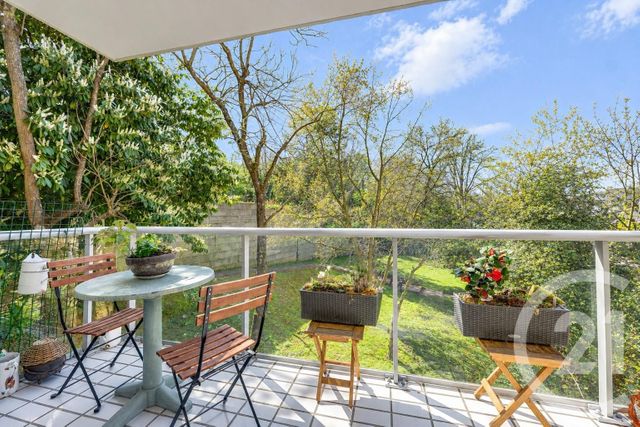 Appartement F4 à vendre ISSY LES MOULINEAUX