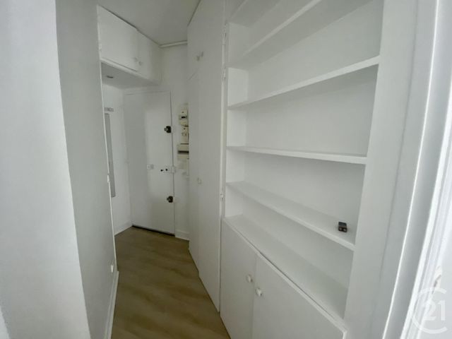 Appartement Studio &agrave; louer - 1 pi&egrave;ce - 19,03 m2 - Issy Les Moulineaux - 92 - ILE-DE-FRANCE