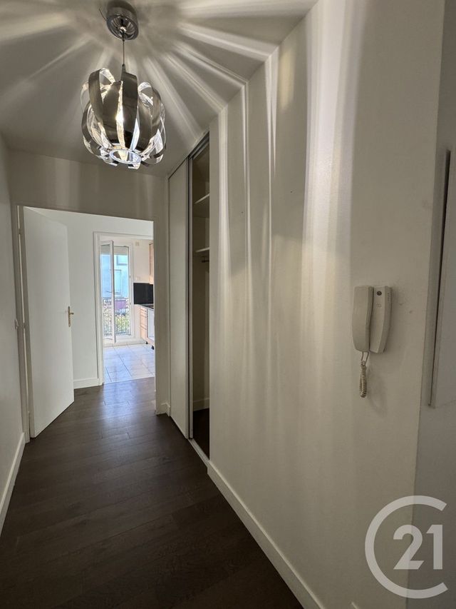 Appartement F4 &agrave; louer - 4 pi&egrave;ces - 79,72 m2 - St Denis - 93 - ILE-DE-FRANCE