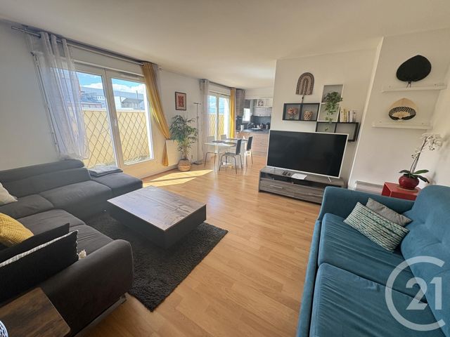 Appartement F3 à vendre - 3 pièces - 70 m2 - La Plaine St Denis - 93 - ILE-DE-FRANCE