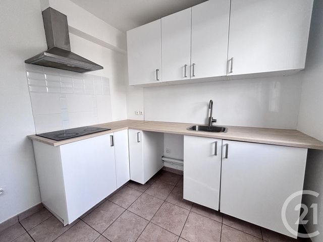 Appartement F2 à vendre - 2 pièces - 41 m2 - La Plaine St Denis - 93 - ILE-DE-FRANCE