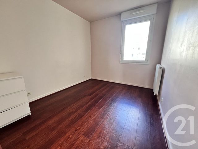 Appartement F4 à vendre - 4 pièces - 80 m2 - La Plaine St Denis - 93 - ILE-DE-FRANCE