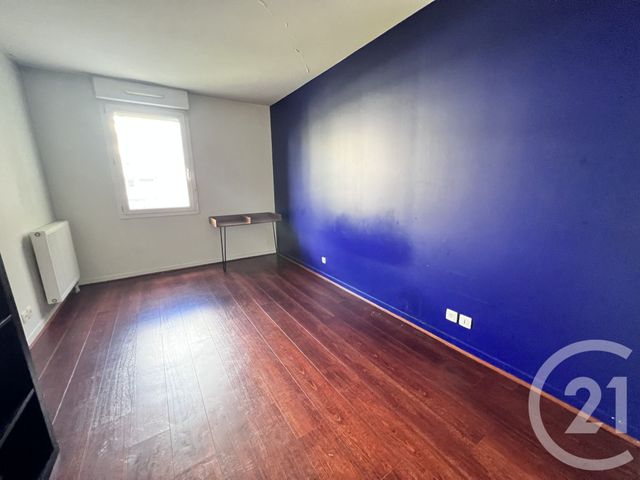 Appartement F4 à vendre - 4 pièces - 80 m2 - La Plaine St Denis - 93 - ILE-DE-FRANCE