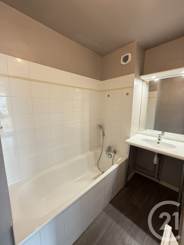 Appartement F2 &agrave; vendre - 2 pi&egrave;ces - 40,86 m2 - La Plaine St Denis - 93 - ILE-DE-FRANCE