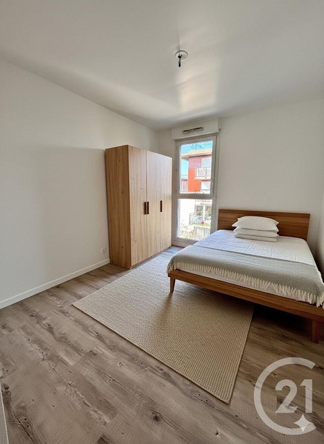 Appartement F4 &agrave; vendre - 4 pi&egrave;ces - 81,92 m2 - La Plaine St Denis - 93 - ILE-DE-FRANCE