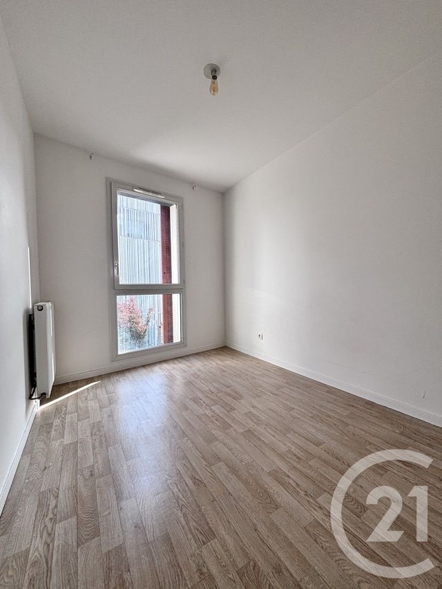 Appartement F3 à vendre - 3 pièces - 66,09 m2 - St Denis - 93 - ILE-DE-FRANCE