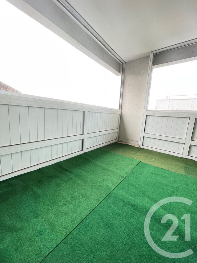 Appartement F4 à vendre - 4 pièces - 82,78 m2 - La Plaine St Denis - 93 - ILE-DE-FRANCE