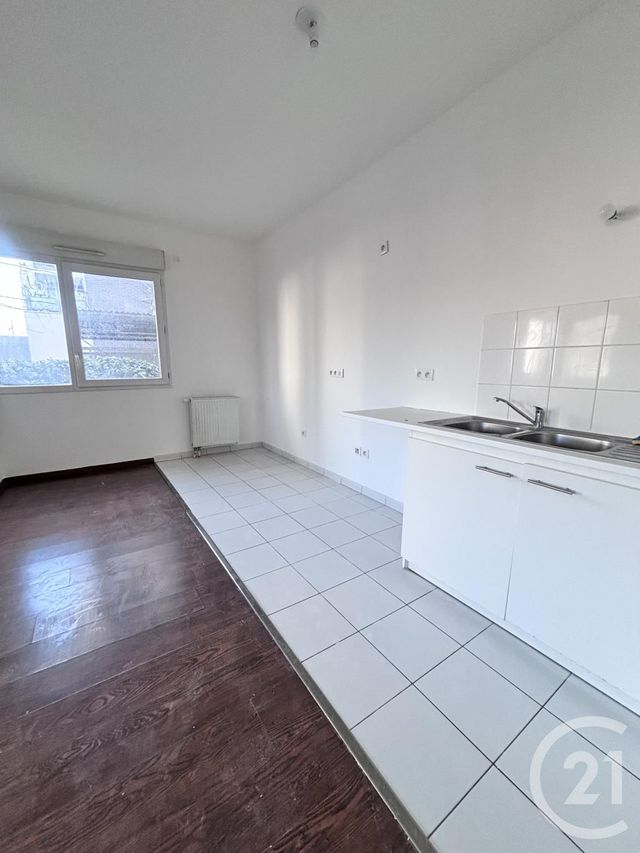 Appartement F3 &agrave; vendre - 3 pi&egrave;ces - 69,46 m2 - La Plaine St Denis - 93 - ILE-DE-FRANCE