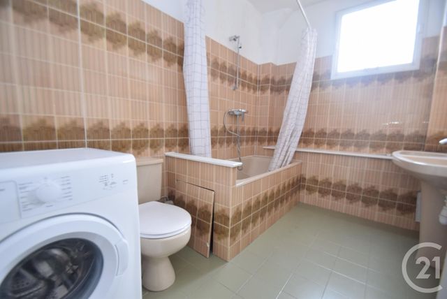 Appartement F2 &agrave; louer - 2 pi&egrave;ces - 34,29 m2 - La Plaine St Denis - 93 - ILE-DE-FRANCE