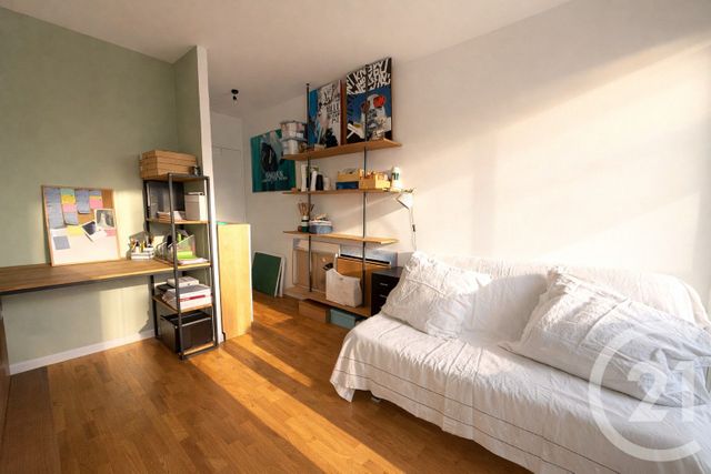 Appartement T4 &agrave; vendre - 4 pi&egrave;ces - 84,21 m2 - La Plaine St Denis - 93 - ILE-DE-FRANCE