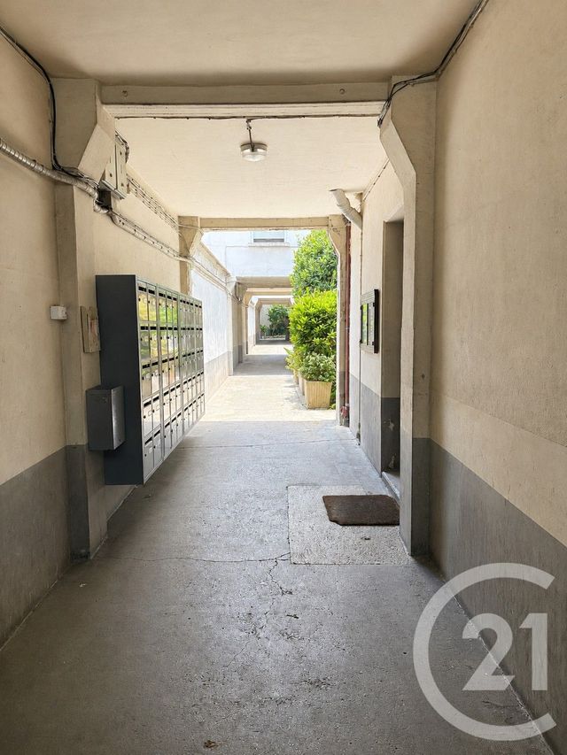 Appartement T2 &agrave; vendre - 3 pi&egrave;ces - 34,85 m2 - La Plaine St Denis - 93 - ILE-DE-FRANCE