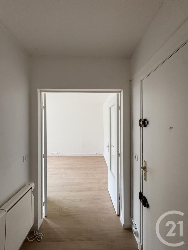 Appartement Studio &agrave; vendre - 1 pi&egrave;ce - 26,62 m2 - St Denis - 93 - ILE-DE-FRANCE