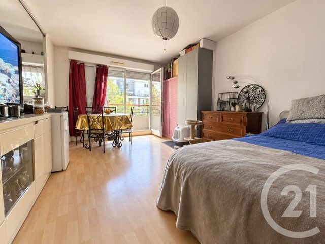 Appartement &agrave; vendre - 3 pi&egrave;ces - 63 m2 - St Denis - 93 - ILE-DE-FRANCE