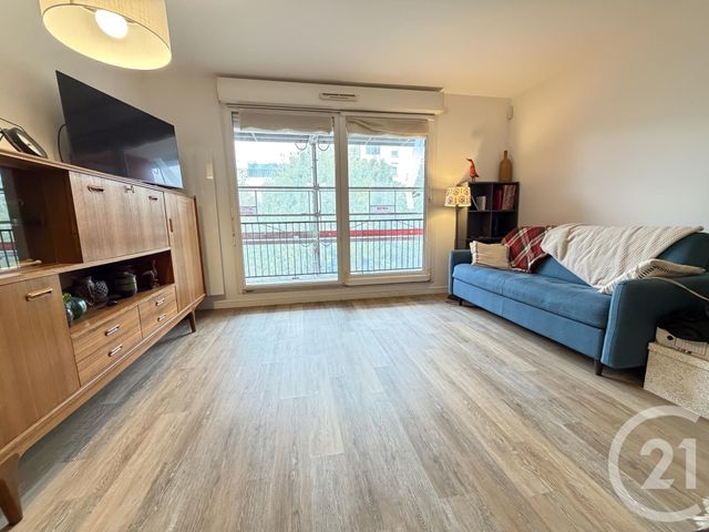 Appartement F4 &agrave; vendre - 4 pi&egrave;ces - 77 m2 - La Plaine St Denis - 93 - ILE-DE-FRANCE