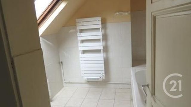 Appartement F3 &agrave; louer - 3 pi&egrave;ces - 58,90 m2 - Alencon - 61 - BASSE-NORMANDIE