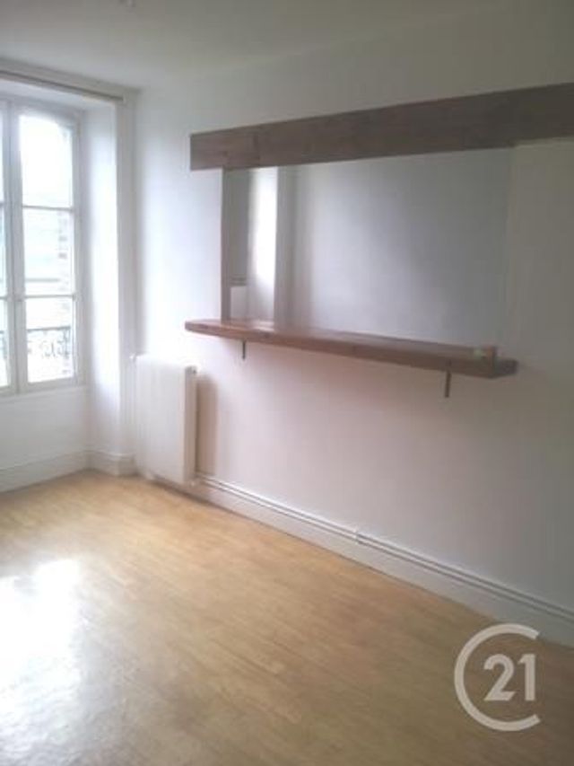 Appartement F2 &agrave; louer - 2 pi&egrave;ces - 41,56 m2 - Alencon - 61 - BASSE-NORMANDIE