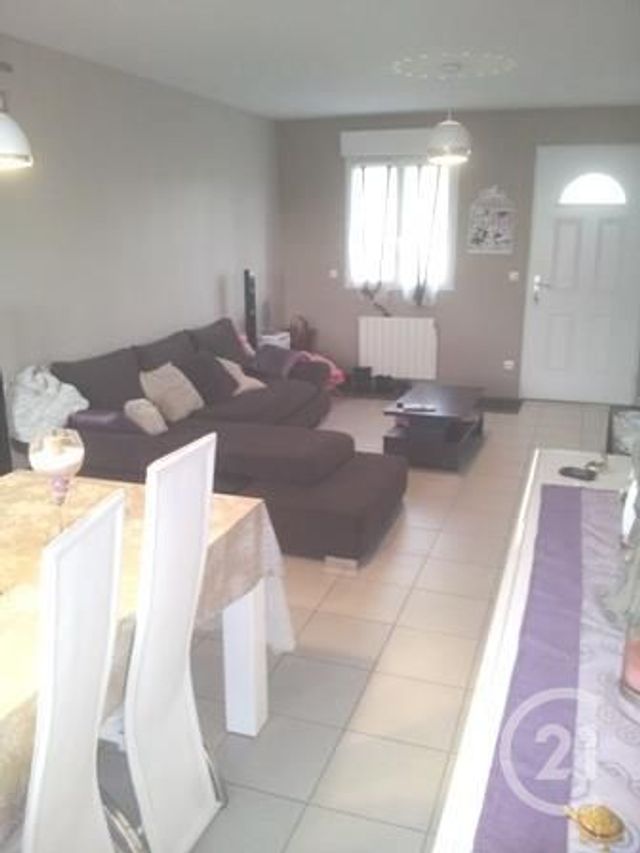 Maison &agrave; louer - 4 pi&egrave;ces - 82 m2 - Conde Sur Sarthe - 61 - BASSE-NORMANDIE