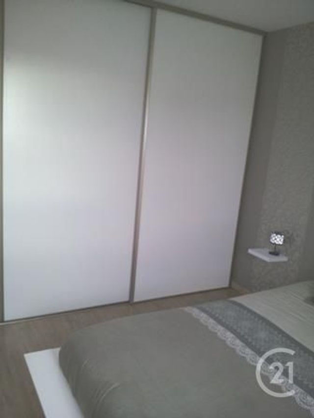 Maison &agrave; louer - 4 pi&egrave;ces - 82 m2 - Conde Sur Sarthe - 61 - BASSE-NORMANDIE