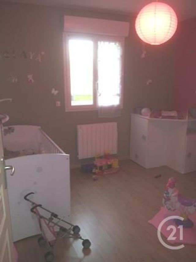 Maison &agrave; louer - 4 pi&egrave;ces - 82 m2 - Conde Sur Sarthe - 61 - BASSE-NORMANDIE
