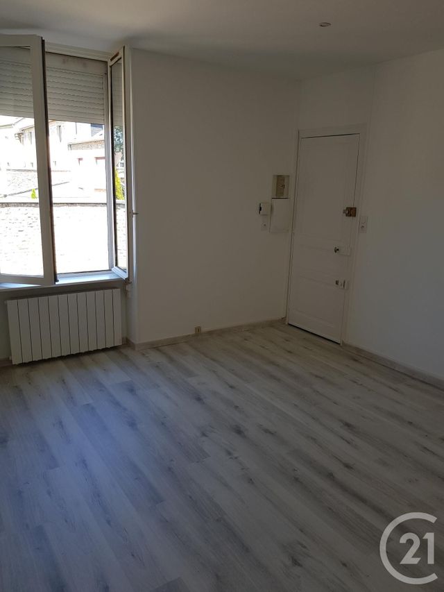 Appartement F2 &agrave; louer - 2 pi&egrave;ces - 44 m2 - Alencon - 61 - BASSE-NORMANDIE