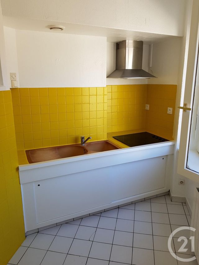 Appartement F2 &agrave; louer - 2 pi&egrave;ces - 44 m2 - Alencon - 61 - BASSE-NORMANDIE