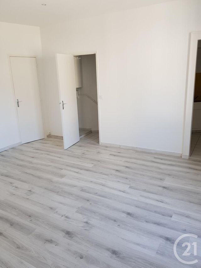 Appartement F2 &agrave; louer - 2 pi&egrave;ces - 44 m2 - Alencon - 61 - BASSE-NORMANDIE