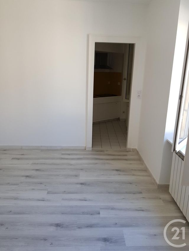 Appartement F2 &agrave; louer - 2 pi&egrave;ces - 44 m2 - Alencon - 61 - BASSE-NORMANDIE