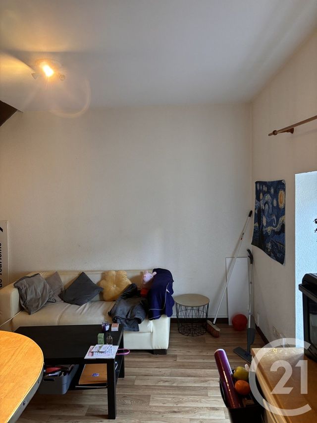 Appartement Duplex &agrave; louer - 2 pi&egrave;ces - 28,03 m2 - Alencon - 61 - BASSE-NORMANDIE