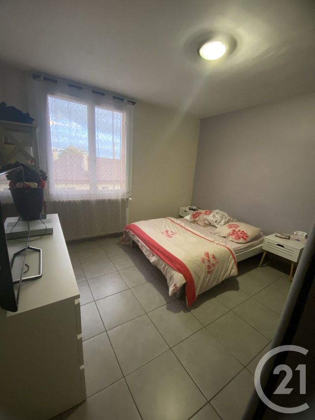Appartement F3 &agrave; louer - 3 pi&egrave;ces - 58,71 m2 - Alencon - 61 - BASSE-NORMANDIE