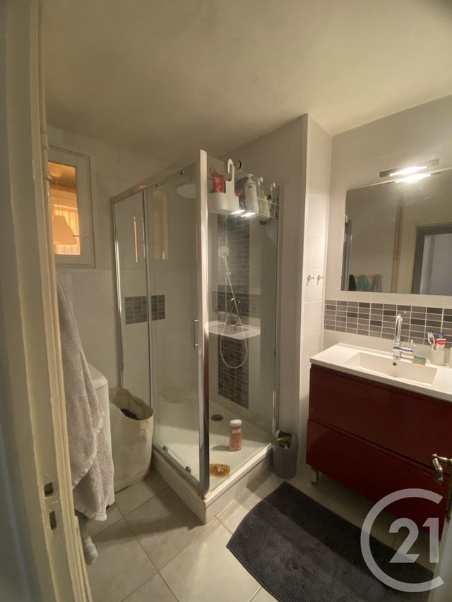 Appartement F3 &agrave; louer - 3 pi&egrave;ces - 58,71 m2 - Alencon - 61 - BASSE-NORMANDIE