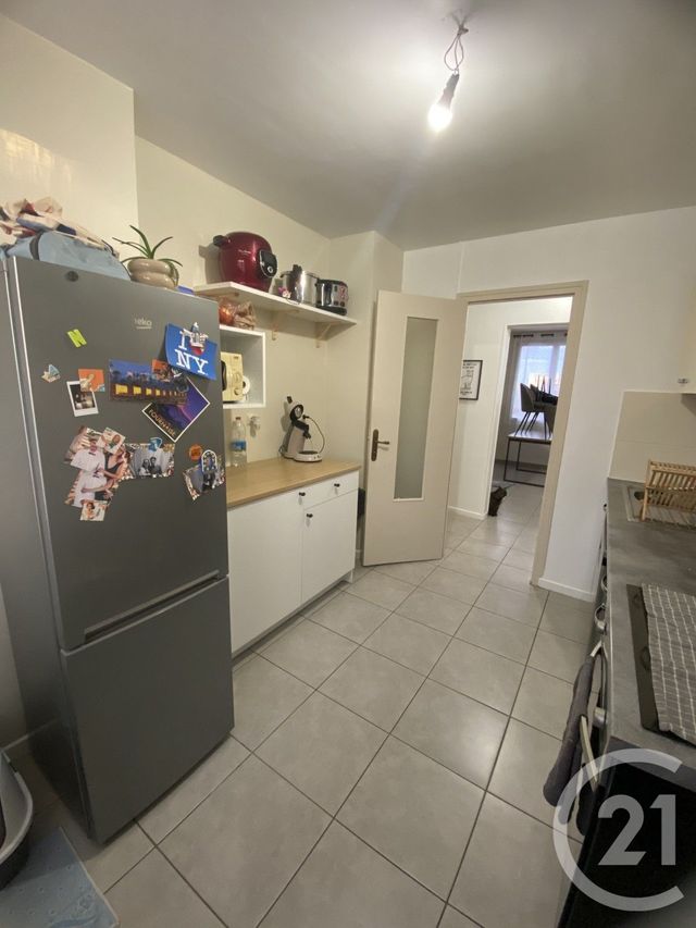 Appartement F3 &agrave; louer - 3 pi&egrave;ces - 58,71 m2 - Alencon - 61 - BASSE-NORMANDIE
