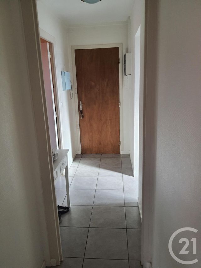 Appartement F3 &agrave; louer - 3 pi&egrave;ces - 58,71 m2 - Alencon - 61 - BASSE-NORMANDIE