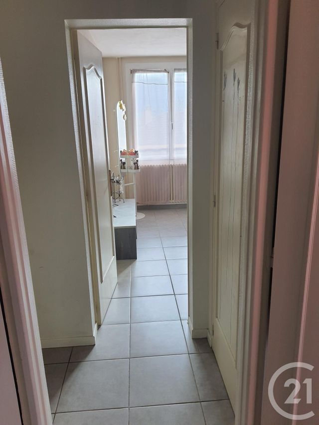 Appartement F3 &agrave; louer - 3 pi&egrave;ces - 58,71 m2 - Alencon - 61 - BASSE-NORMANDIE