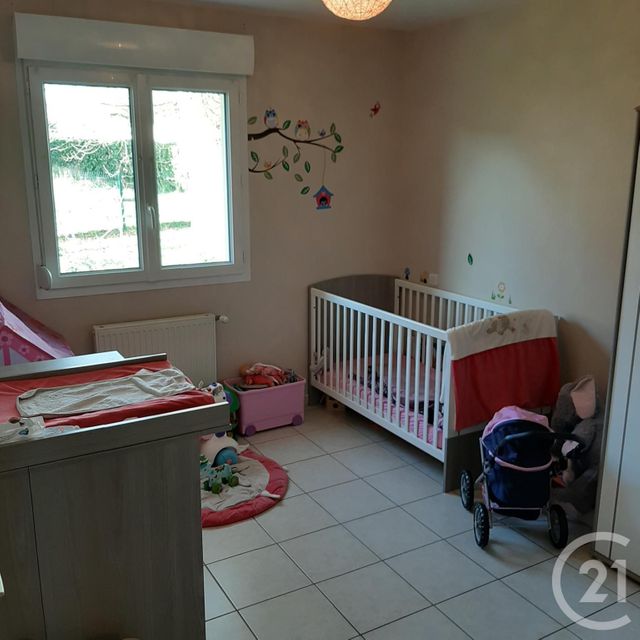 Maison &agrave; louer - 4 pi&egrave;ces - 80,80 m2 - Arconnay - 72 - PAYS-DE-LOIRE