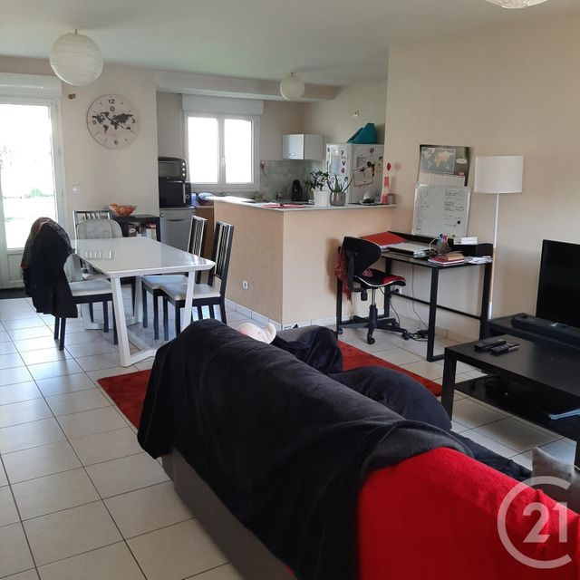 Maison &agrave; louer - 4 pi&egrave;ces - 80,80 m2 - Arconnay - 72 - PAYS-DE-LOIRE