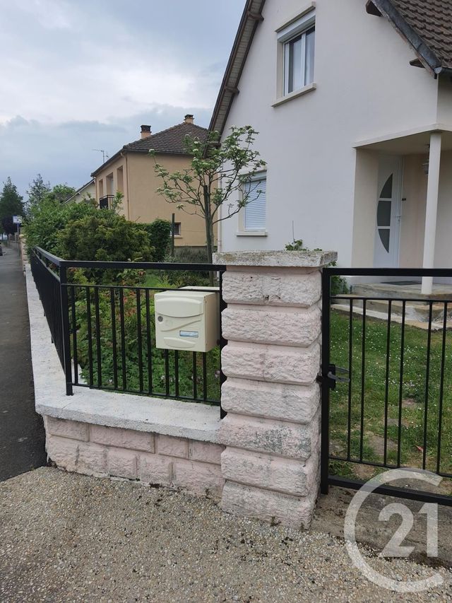 Maison &agrave; louer - 4 pi&egrave;ces - 77,66 m2 - Alencon - 61 - BASSE-NORMANDIE