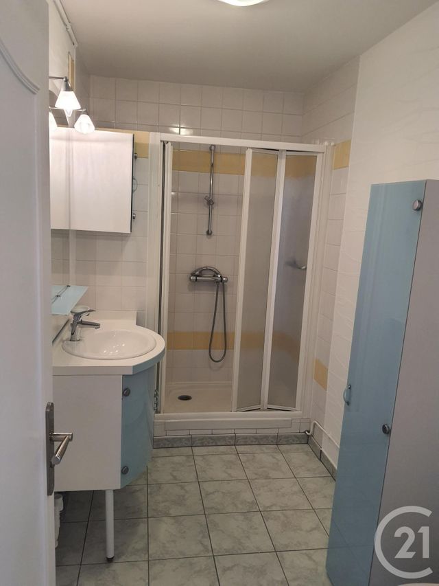 Appartement F2 &agrave; louer - 2 pi&egrave;ces - 45,76 m2 - Alencon - 61 - BASSE-NORMANDIE