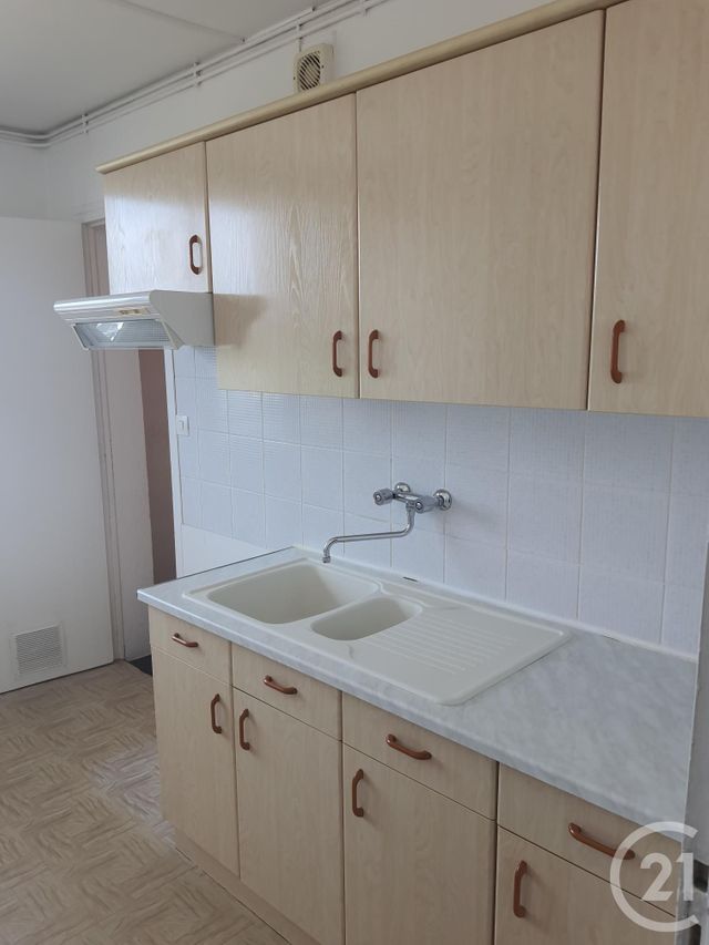 Appartement F3 à vendre - 3 pièces - 63,11 m2 - Alencon - 61 - BASSE-NORMANDIE