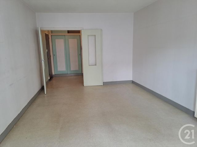 Appartement F3 à vendre - 3 pièces - 69,58 m2 - Alencon - 61 - BASSE-NORMANDIE