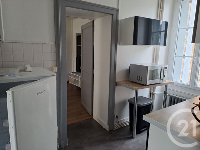 Appartement F2 &agrave; louer - 2 pi&egrave;ces - 46,35 m2 - Alencon - 61 - BASSE-NORMANDIE