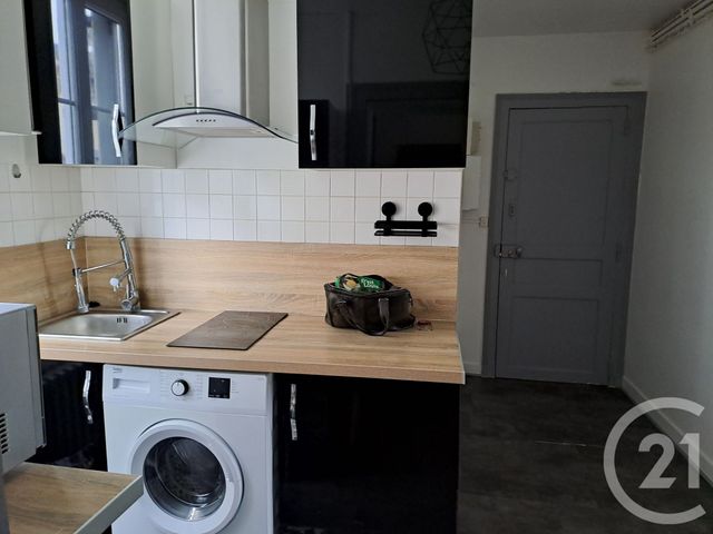 Appartement F2 &agrave; louer - 2 pi&egrave;ces - 46,35 m2 - Alencon - 61 - BASSE-NORMANDIE